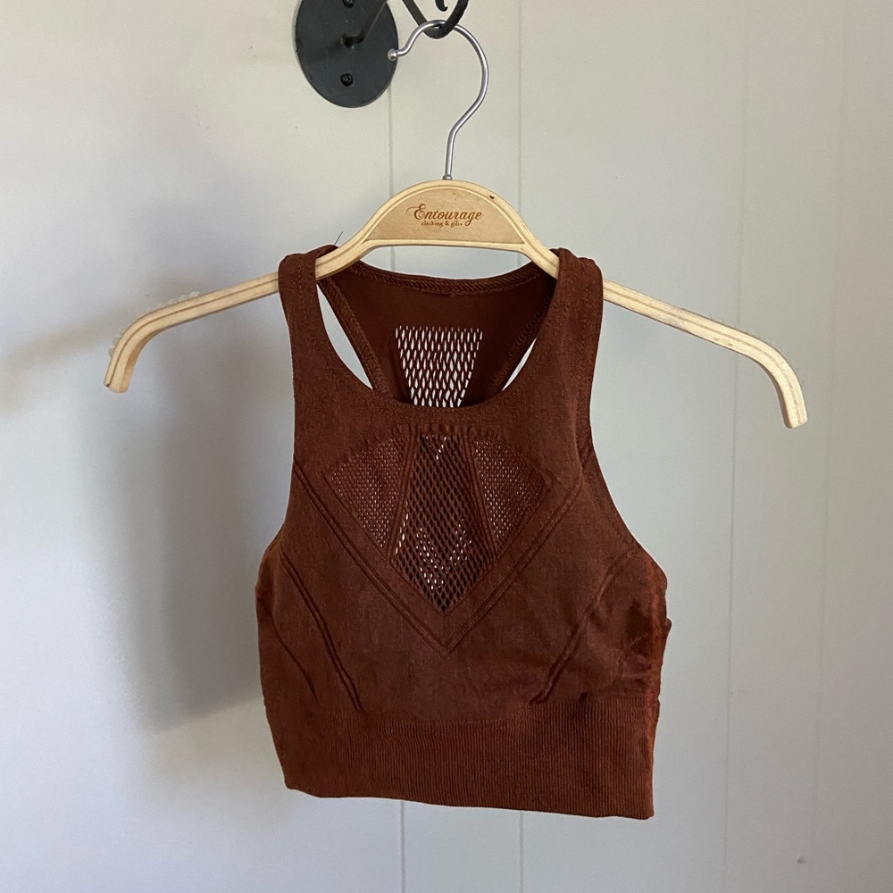 Running Through My Mind Tank In Brwn - image 4